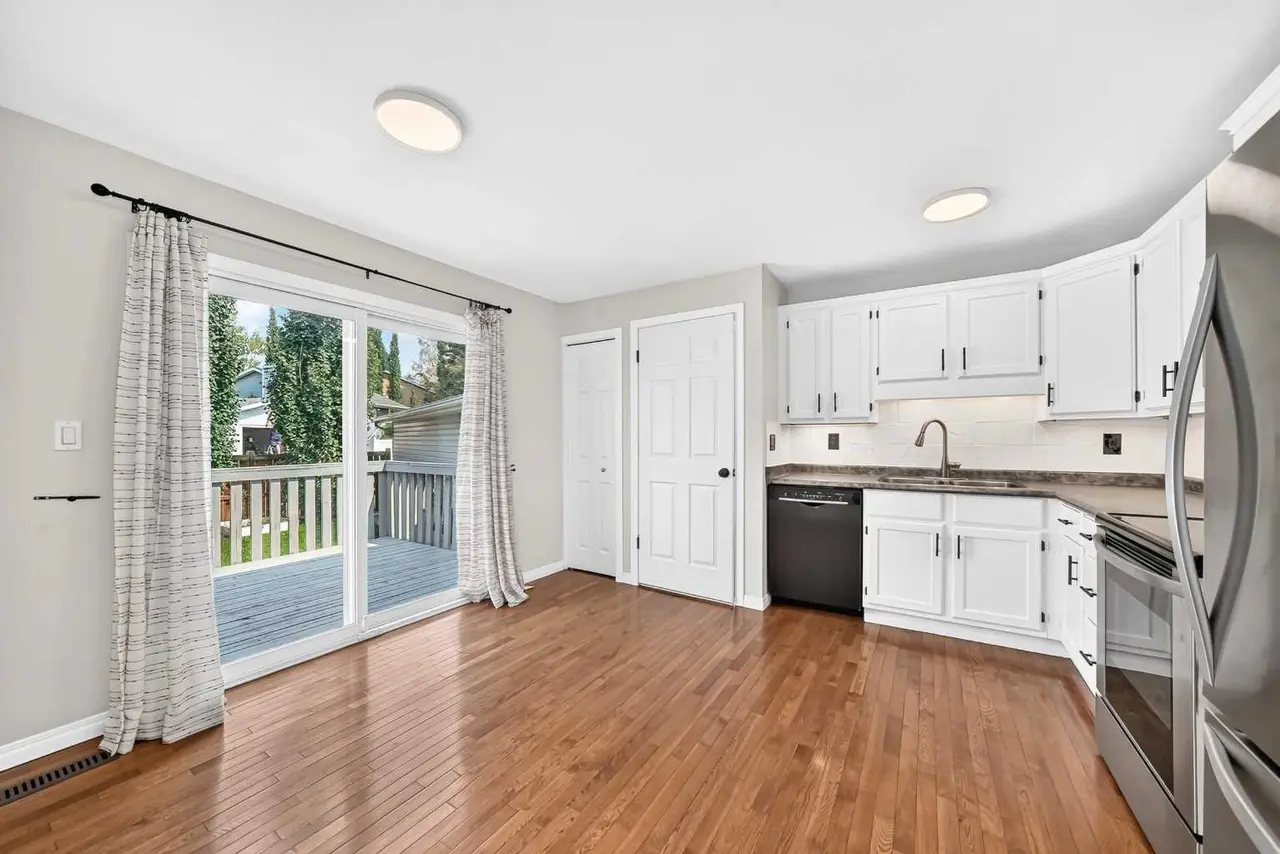 116 McKerrell Close SE