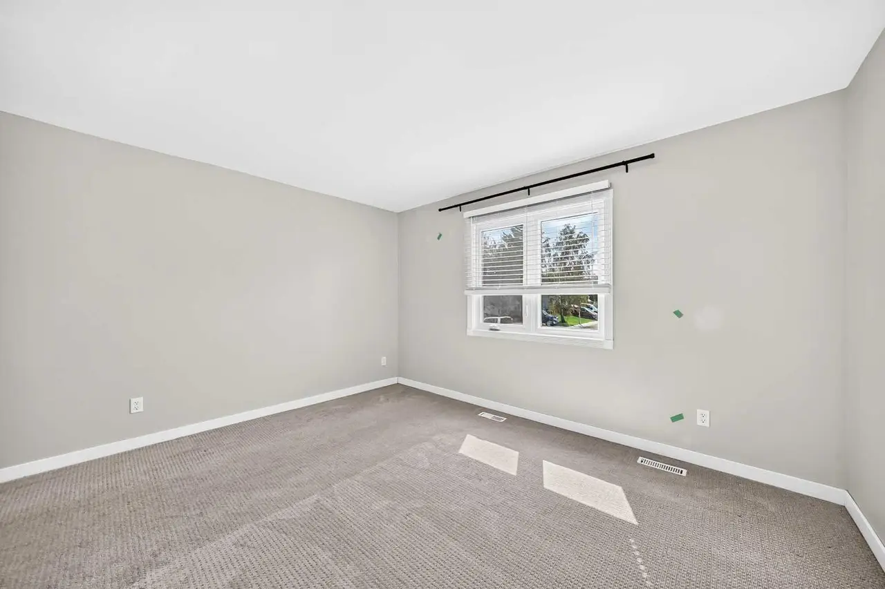 116 McKerrell Close SE