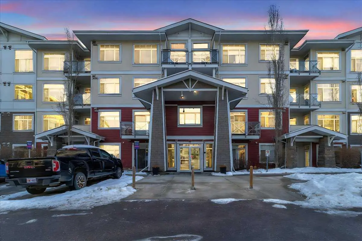 210, 22 Auburn Bay Link SE
