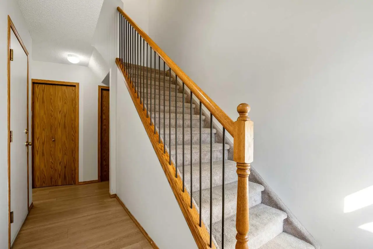 65 Millview Green SW