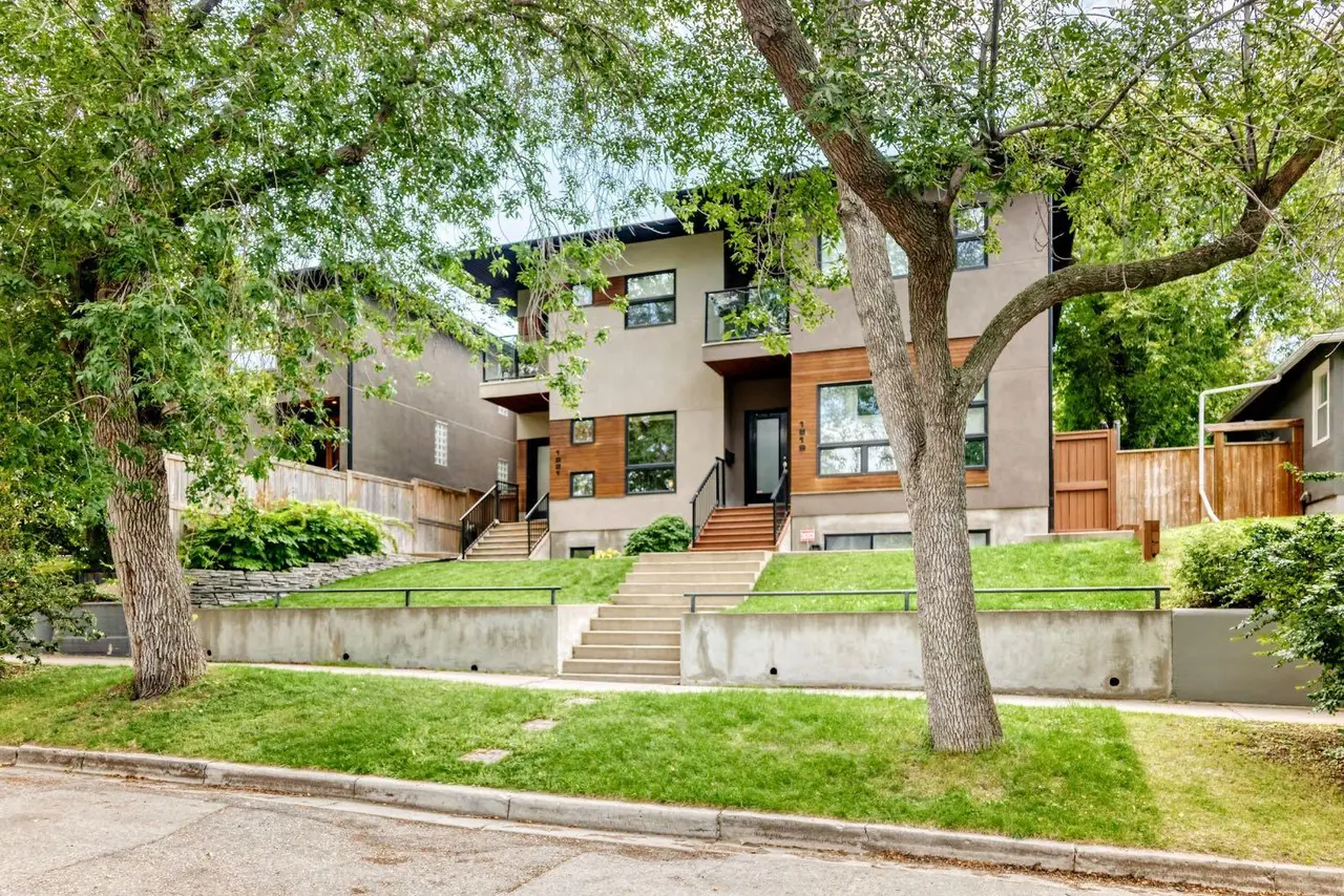 1821 18 Street SW