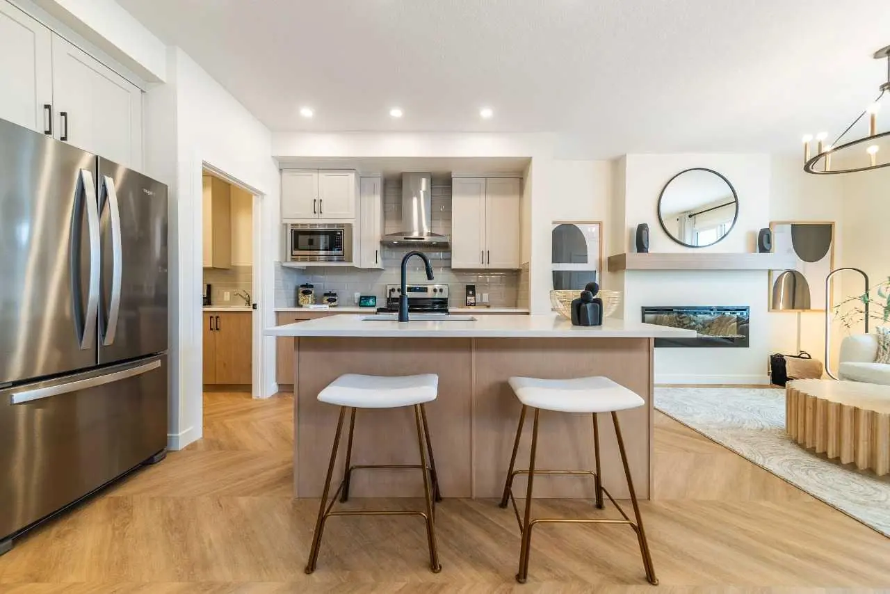 308 Chelsea Pier Manor 