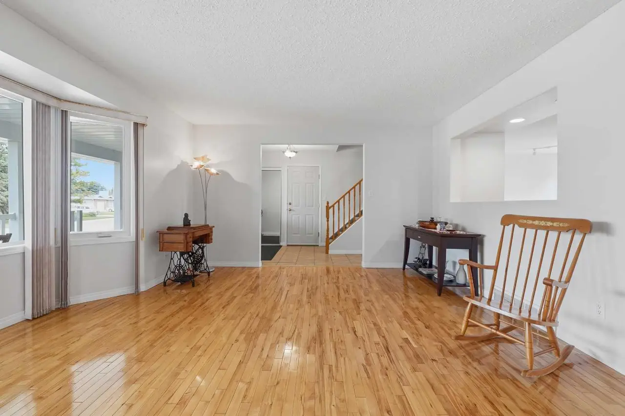 280 Barrett Drive 