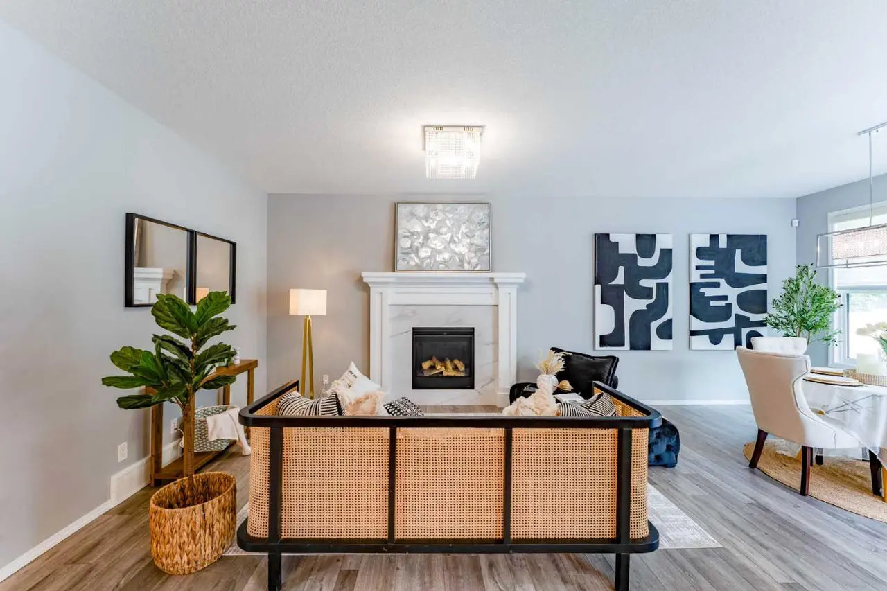 42 West Grove Way SW