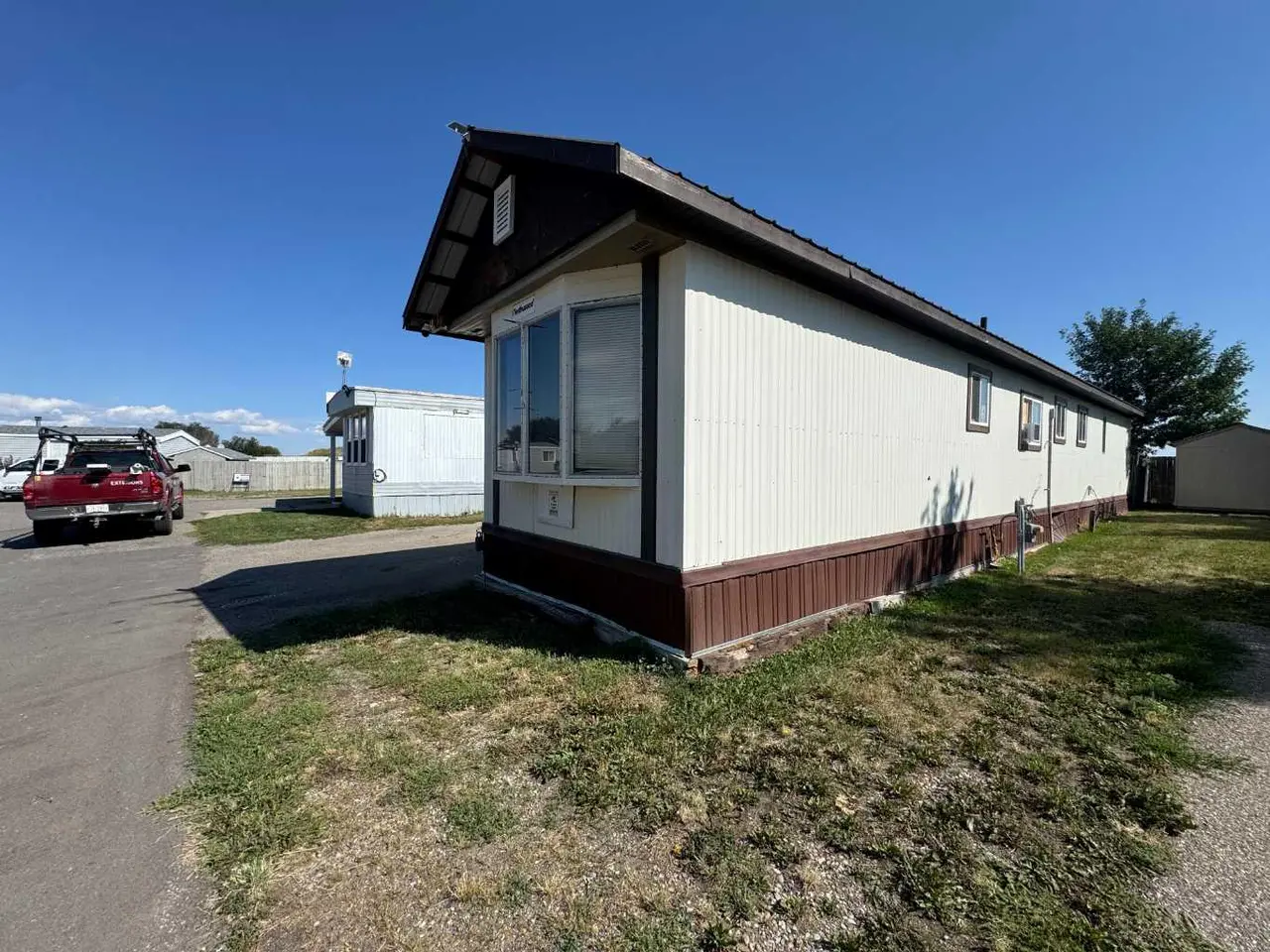 15, 2715 westside Drive W