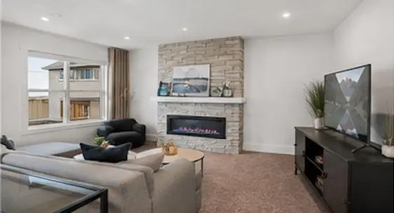 198 Annette Landing NW