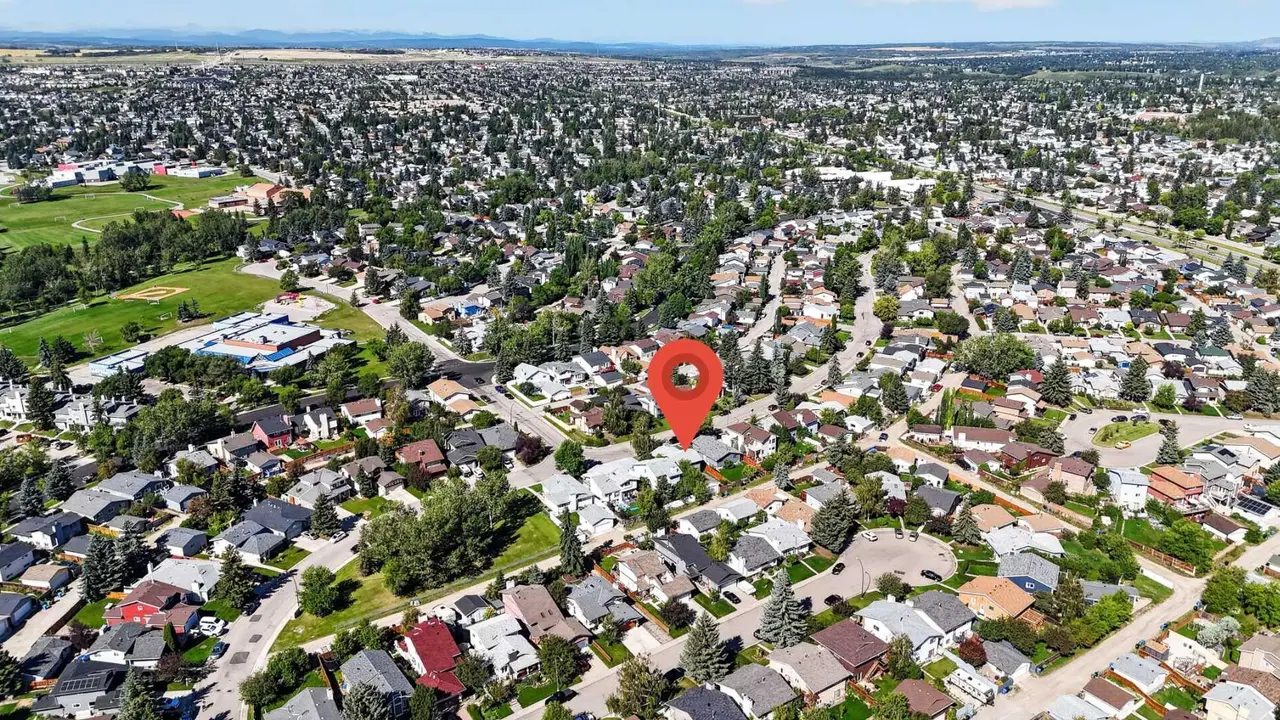 255 Shawcliffe Circle SW