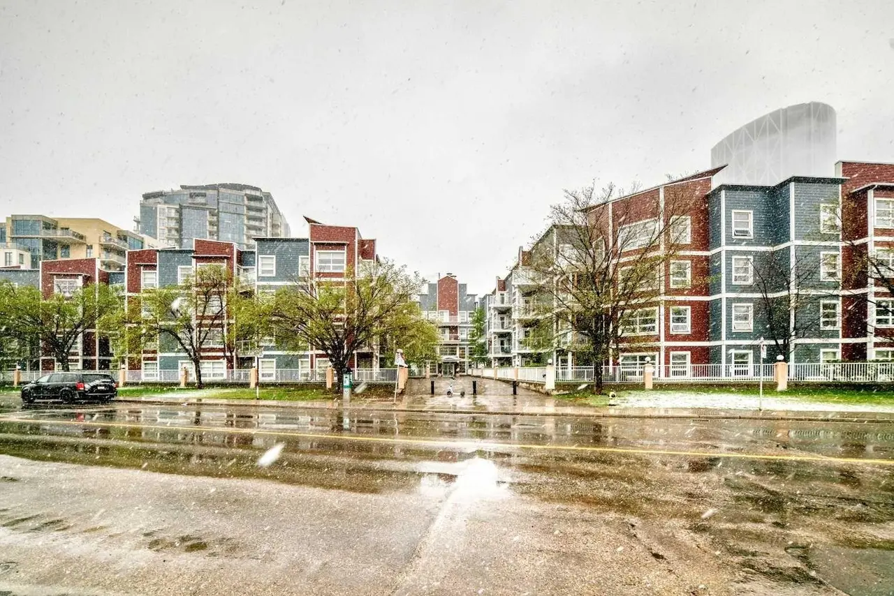 137, 333 Riverfront Avenue SE