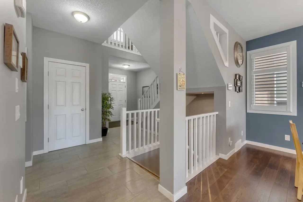 353 Kinniburgh Boulevard 