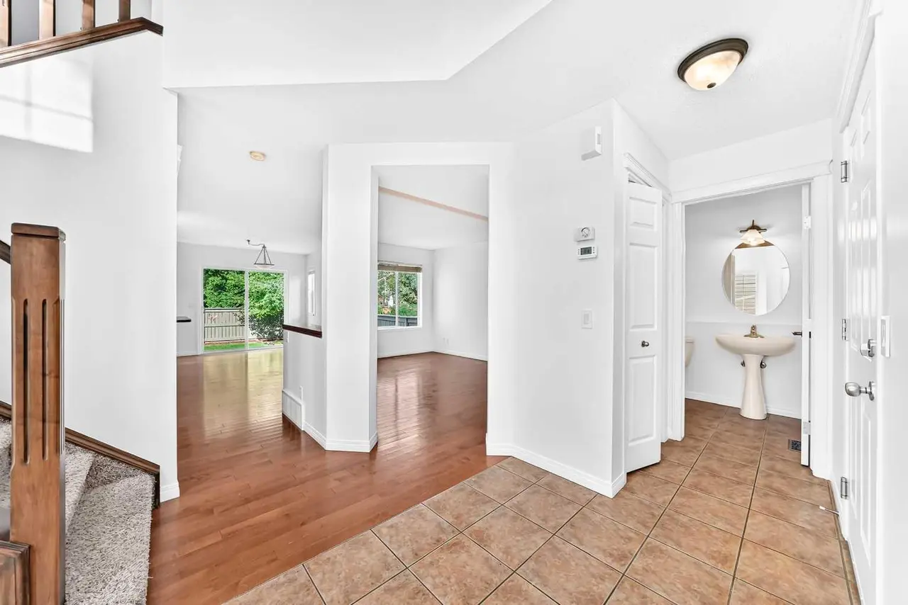 294 Cougar Plateau Way SW