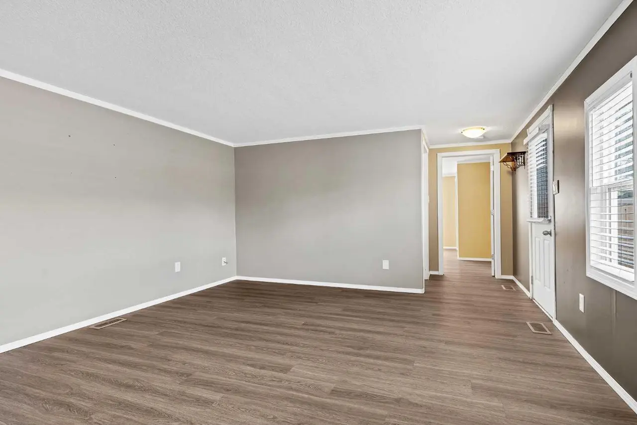 197 Spring Dale Circle SE