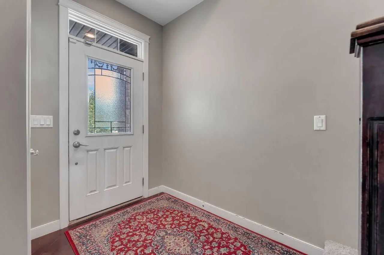 130 Brightonwoods Grove SE