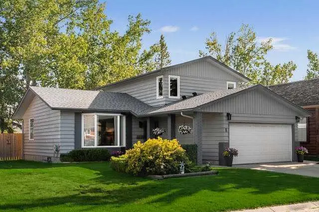 8 Deerbow Circle SE