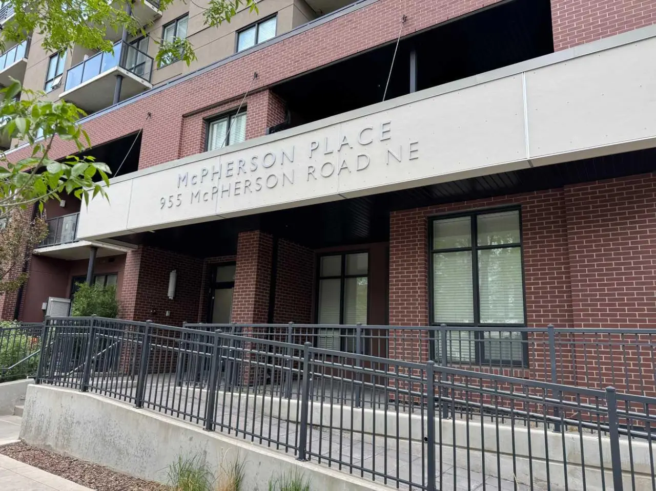 313, 955 Mcpherson Road NE