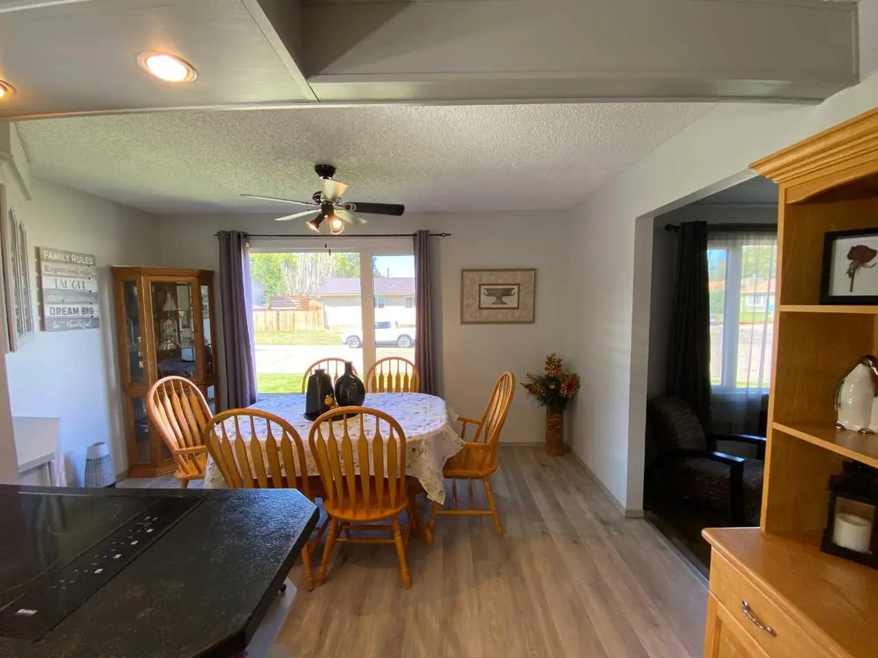 3 Lake Bevan Drive E