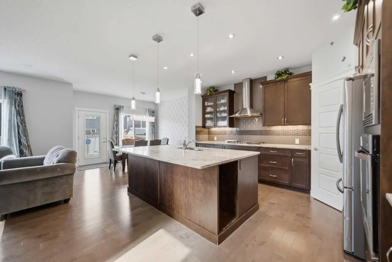 21 Redstone Heath NE