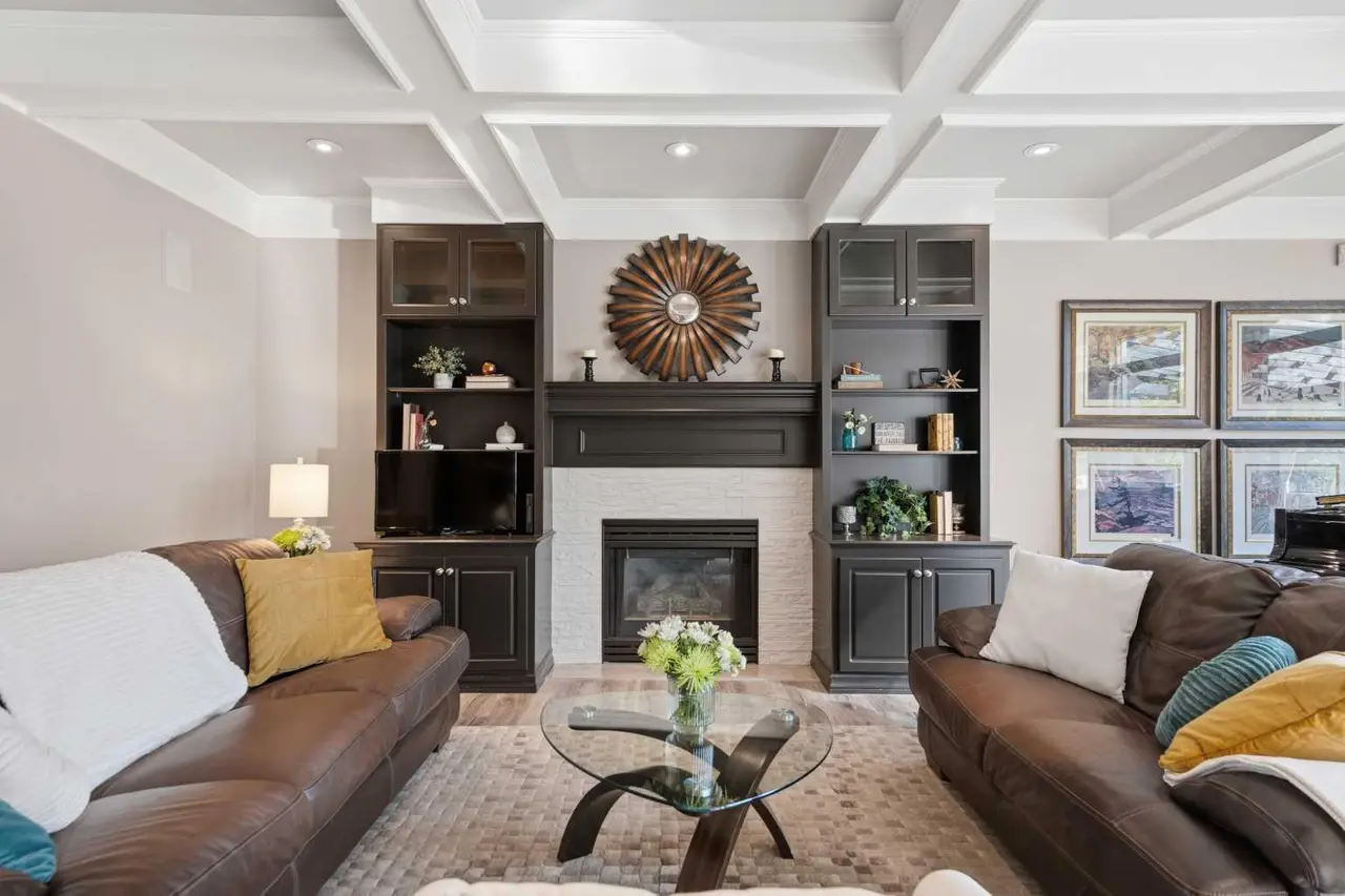 5 Sunset Way SE