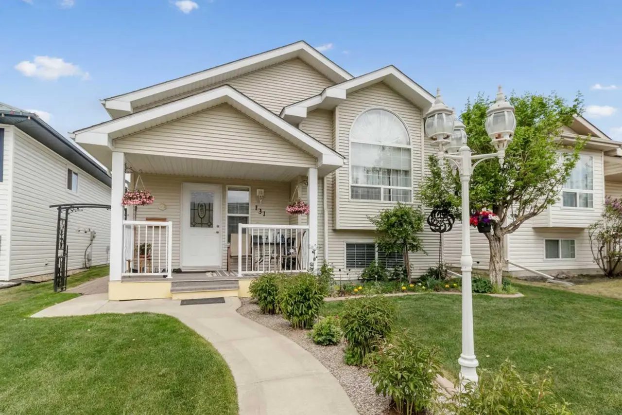 131 Deschner Close 