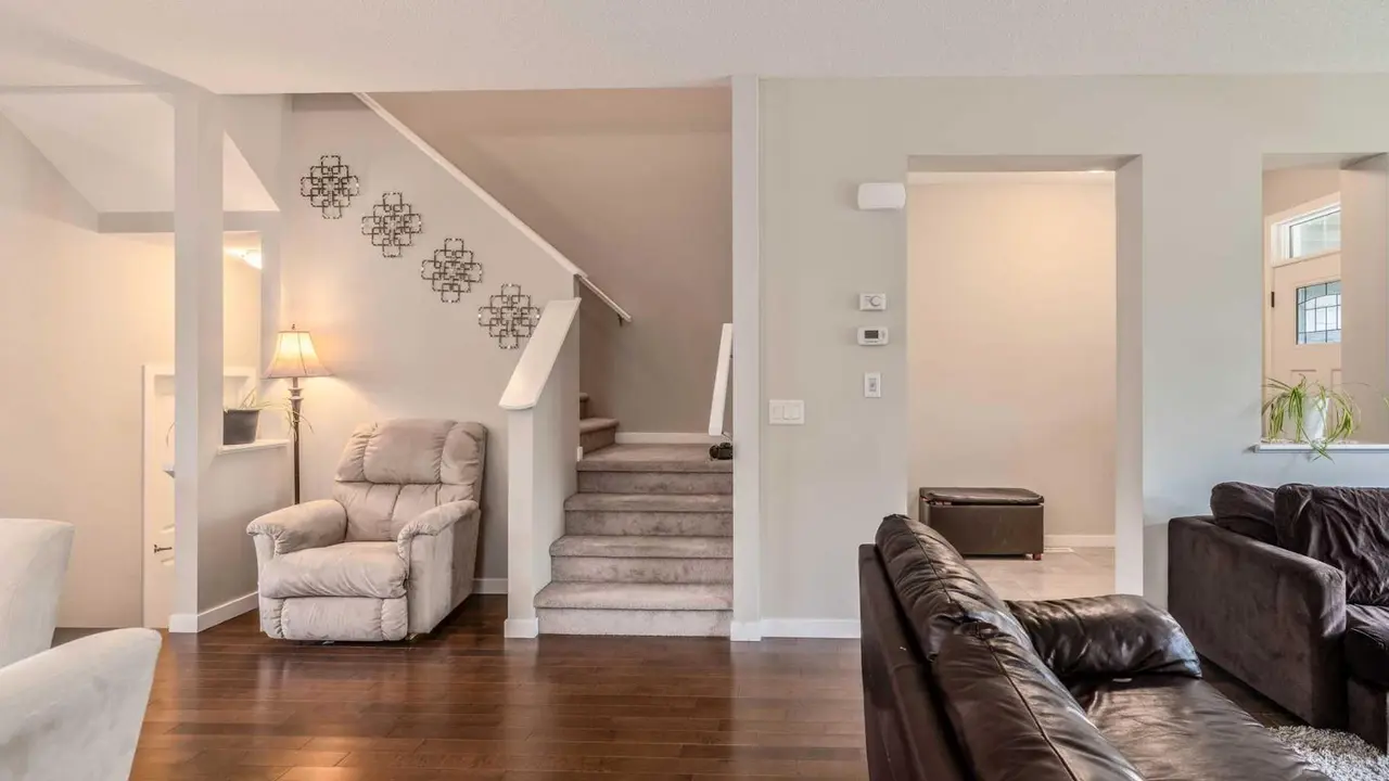 334 Chaparral Valley Drive SE