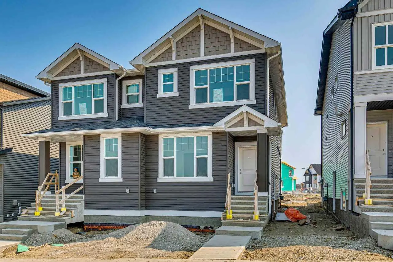 186 Aquila Grove NW