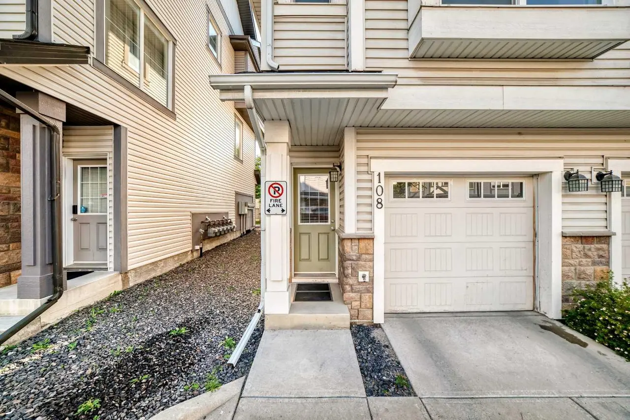 108 New Brighton Point SE