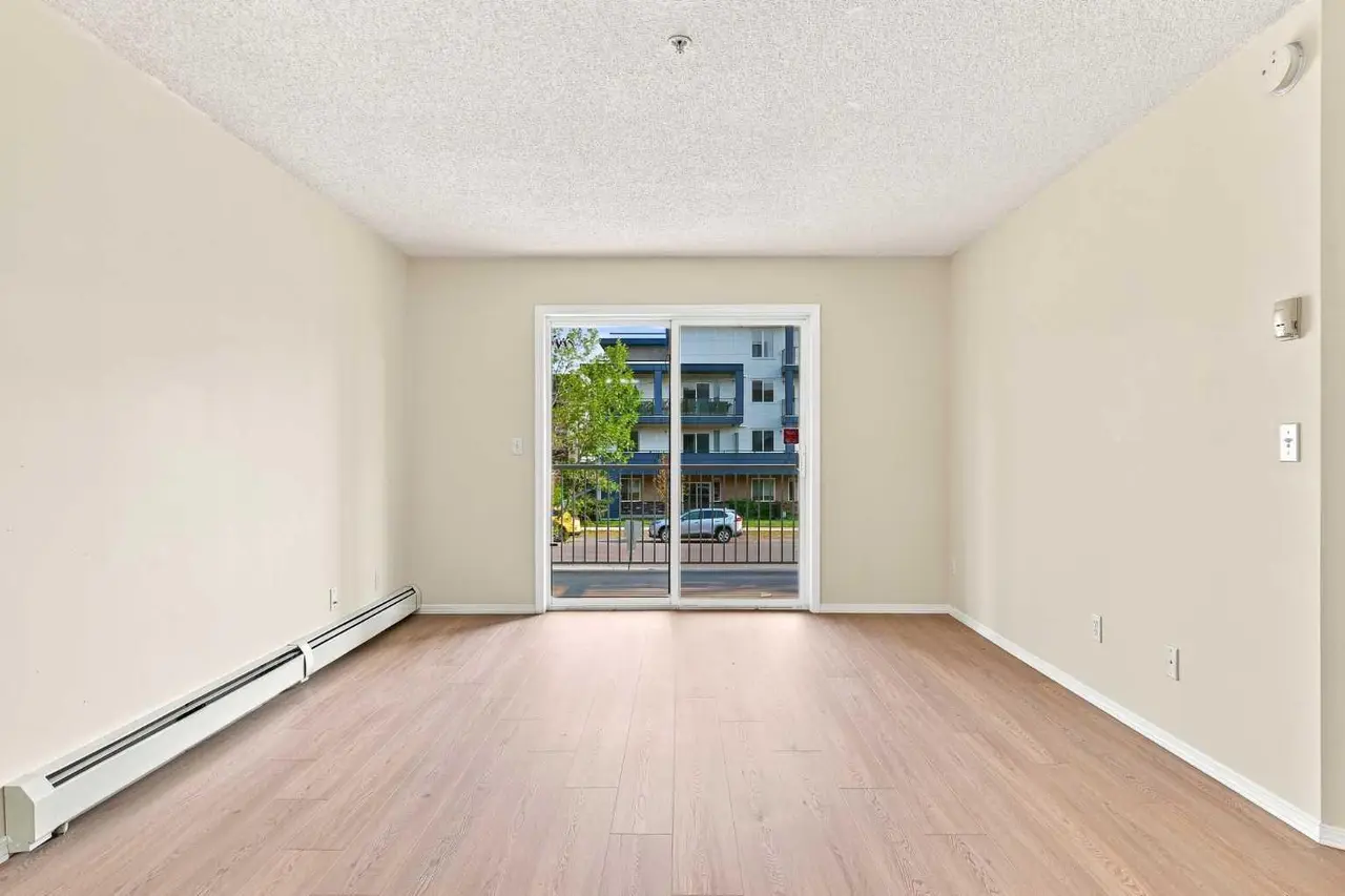1205, 6635 25 Avenue NE