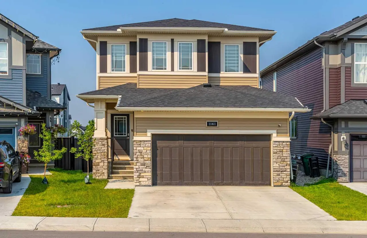 1161 Chinook Gate Bay SW