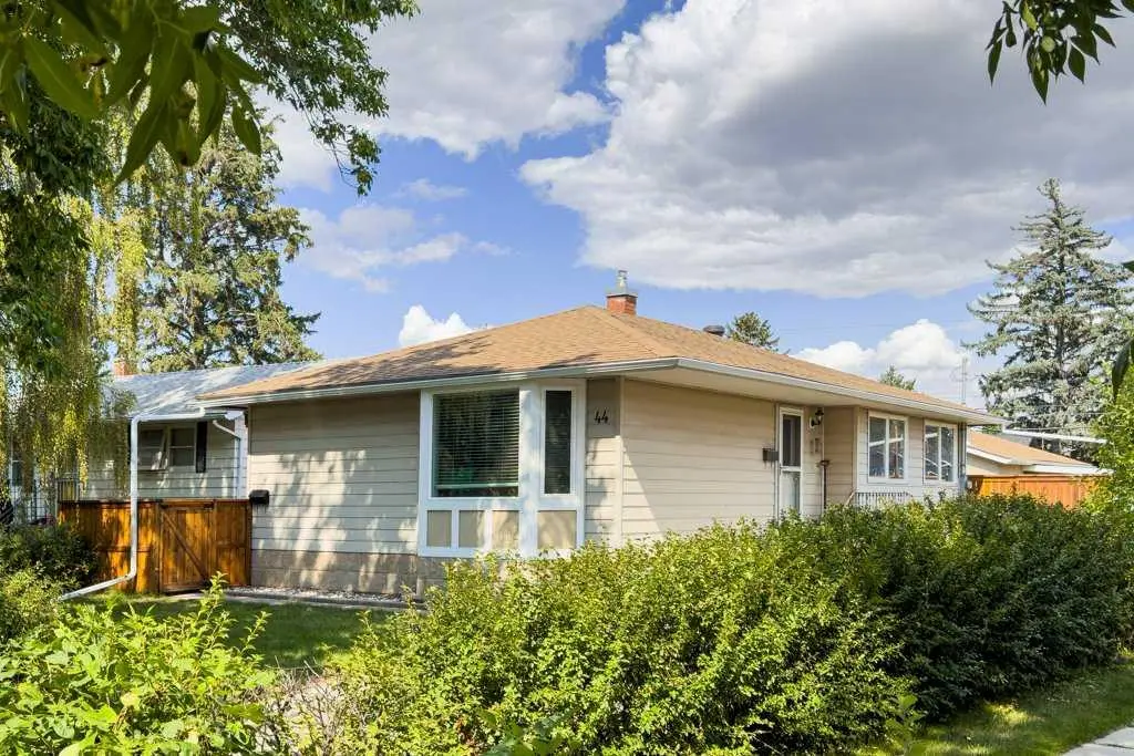 44 Lynndale Road SE