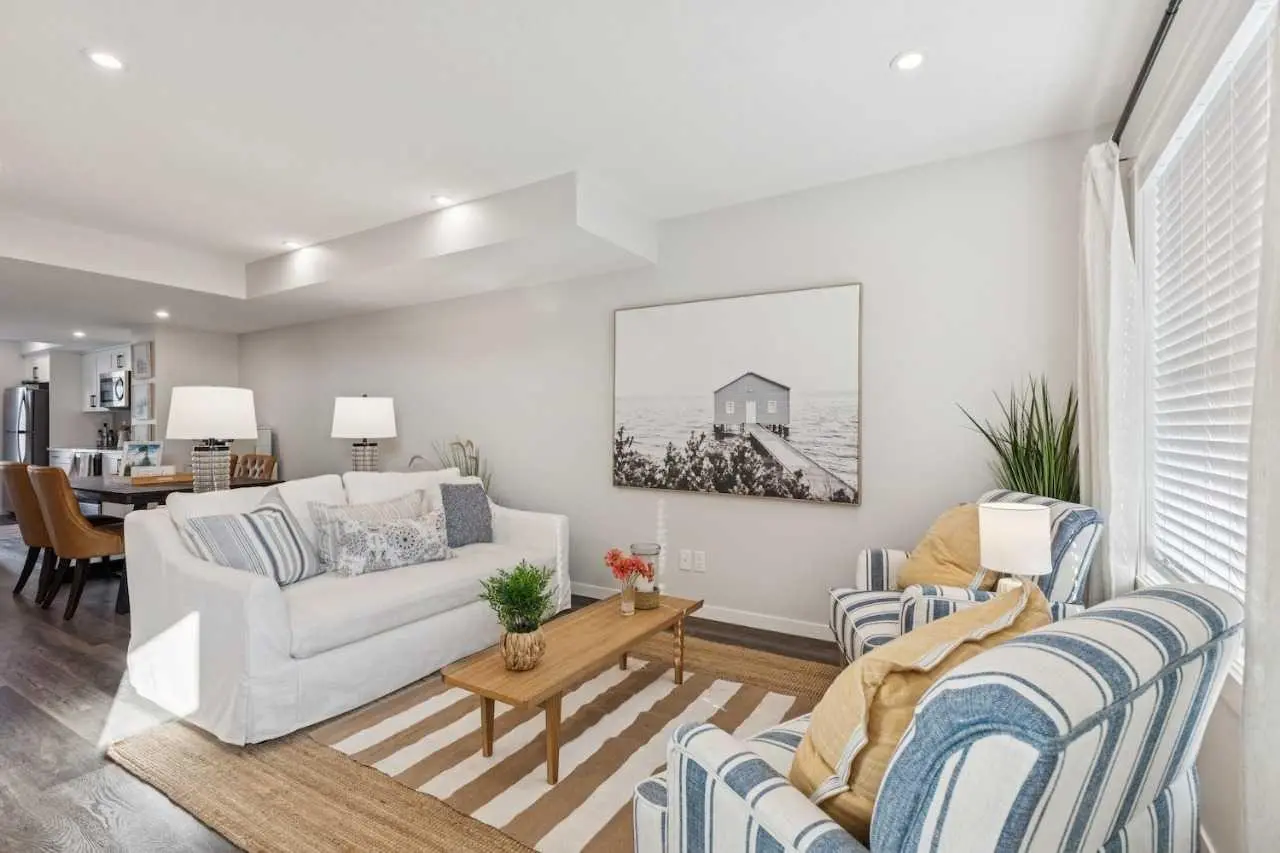 1203, 135 Mahogany Parade SE