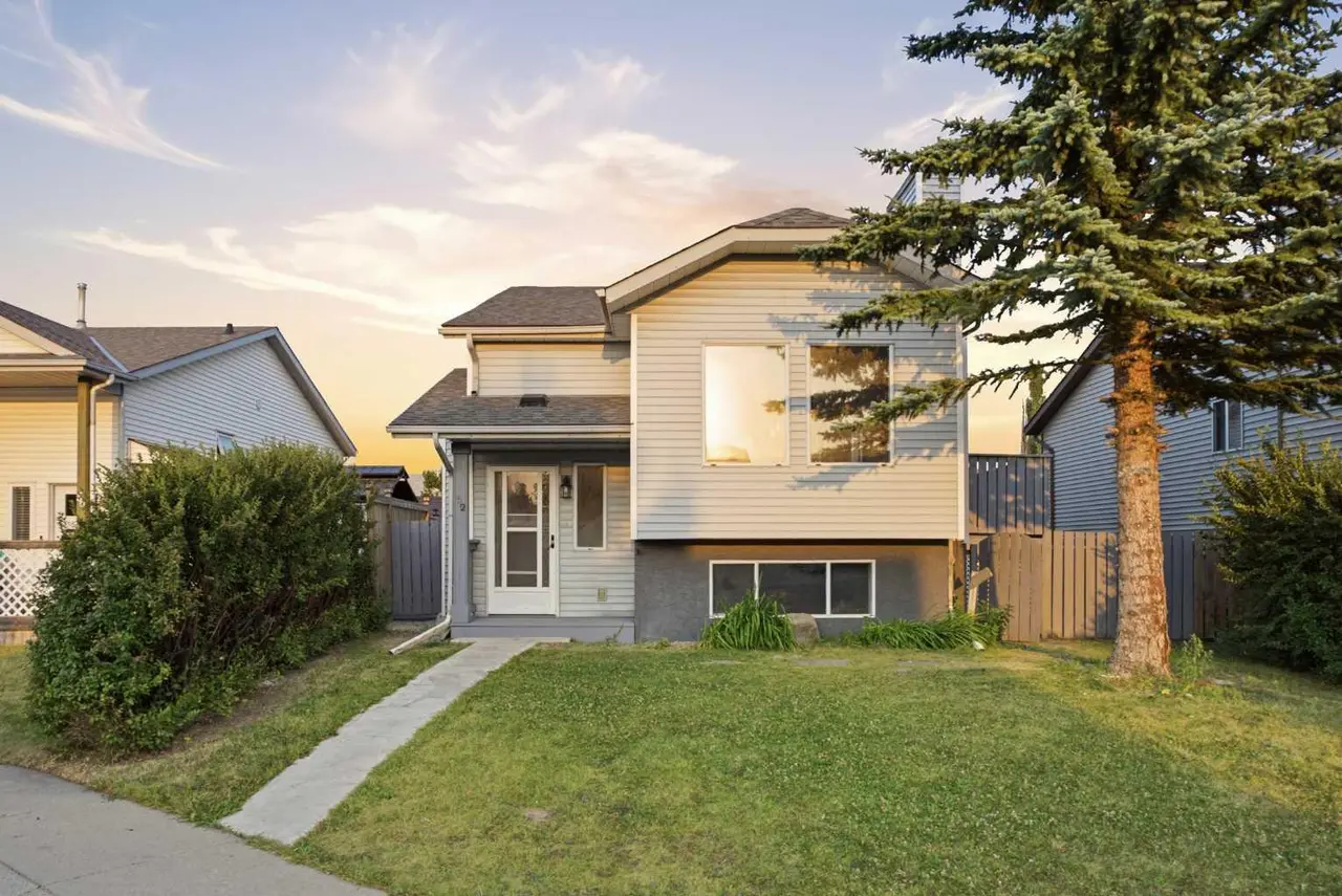 52 Erin Meadows Court SE