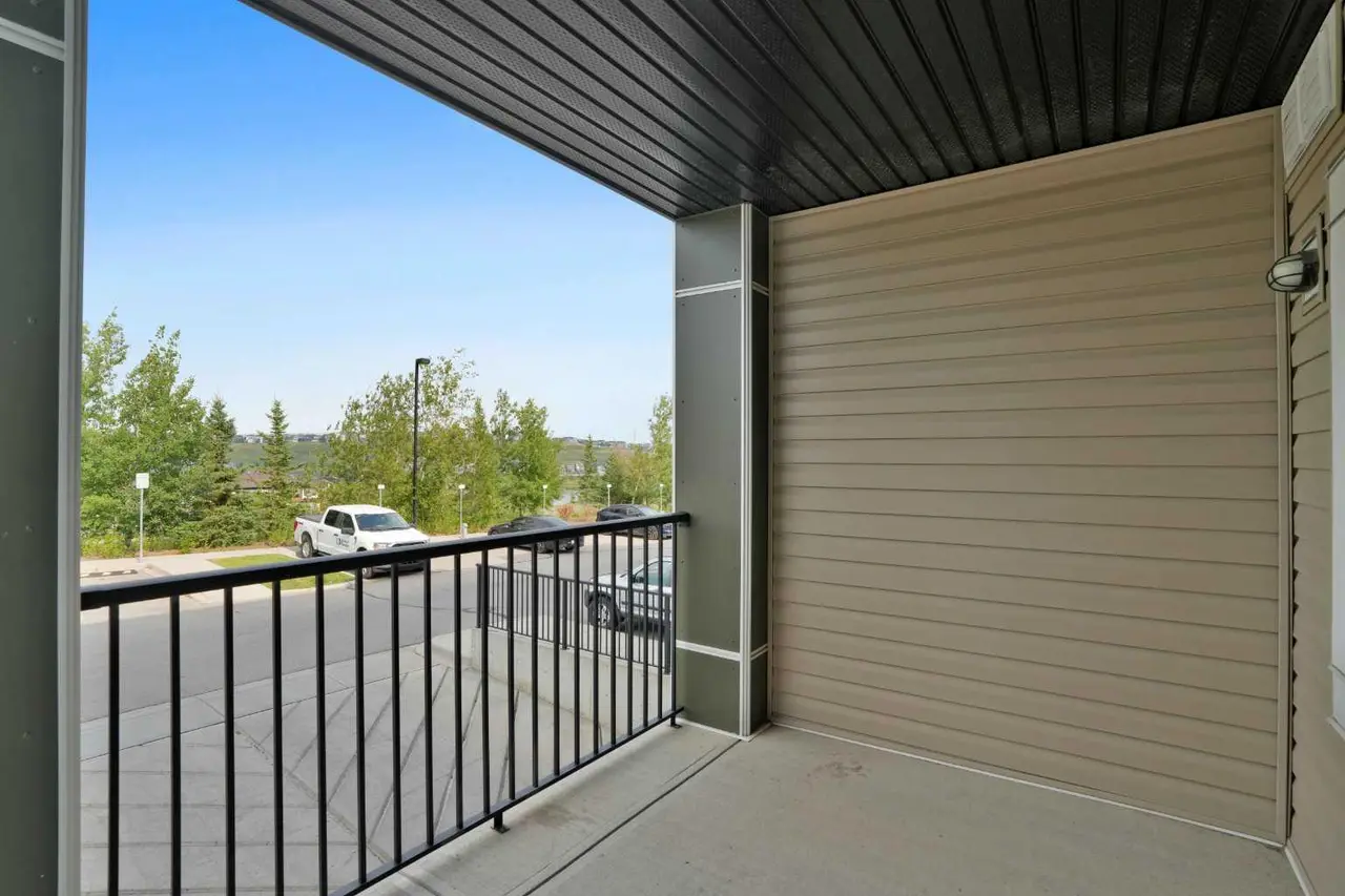 118, 16 Sage Hill Terrace NW