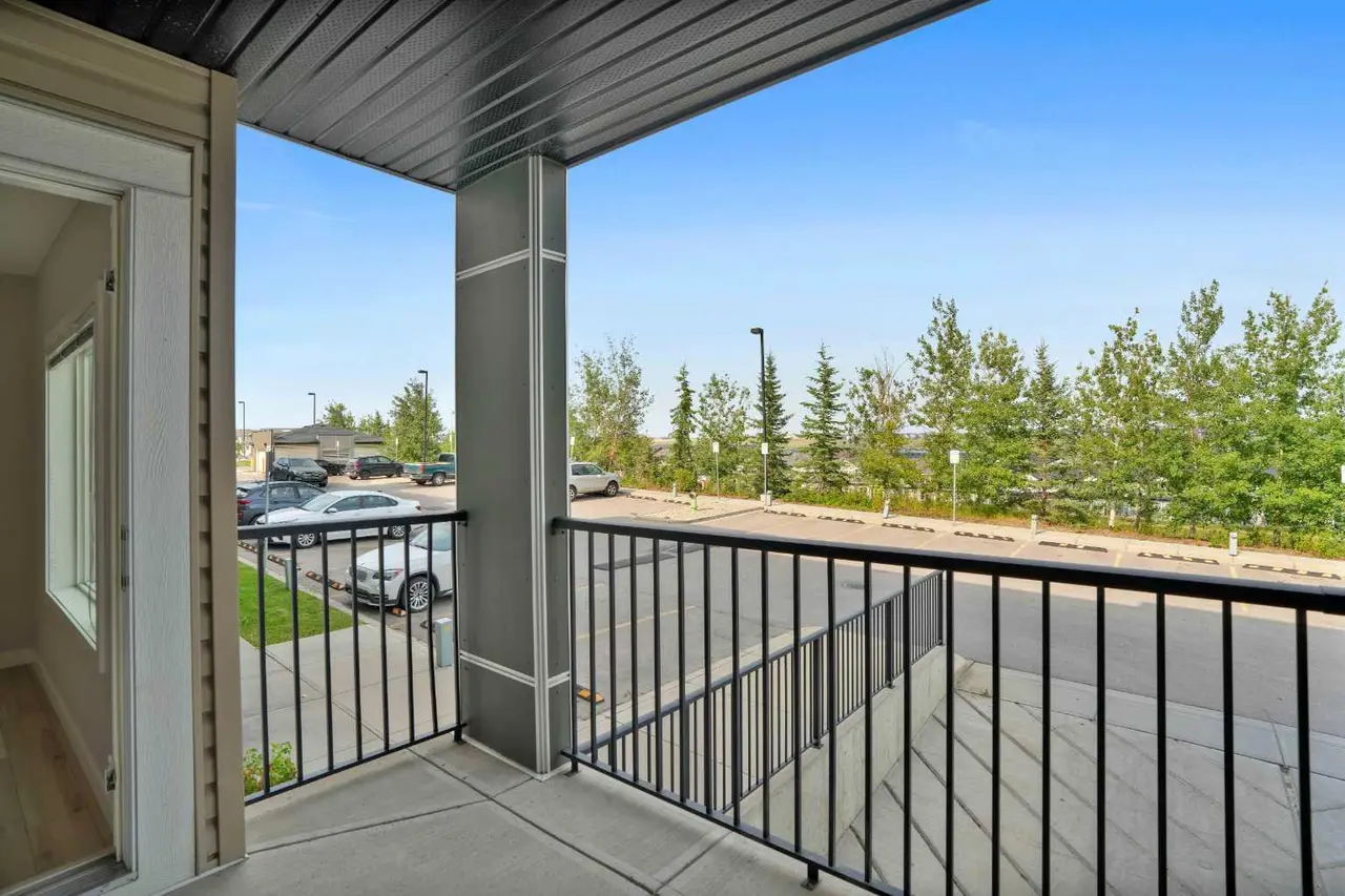118, 16 Sage Hill Terrace NW