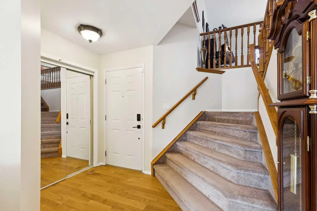 3766 Springbank Drive SW