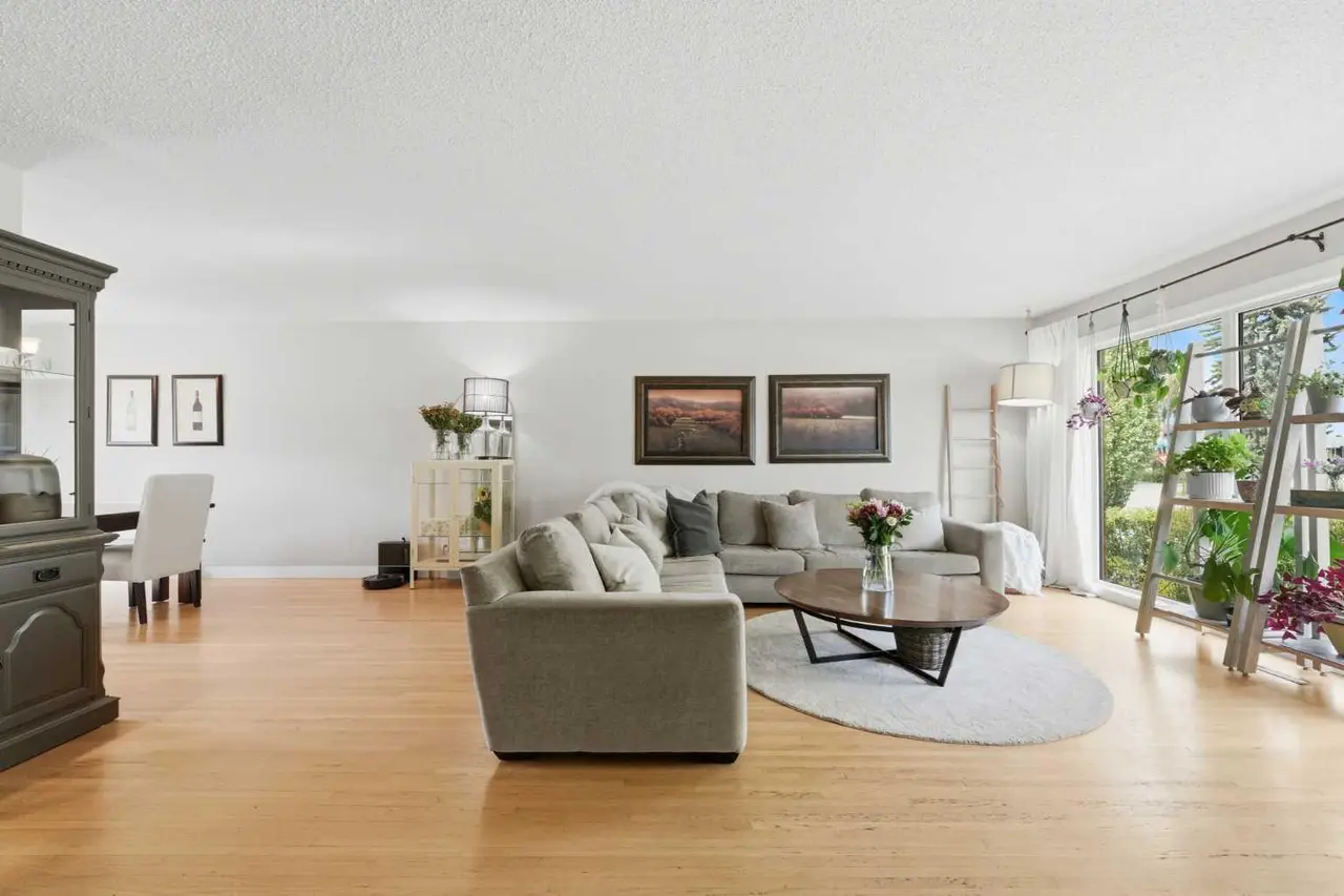 9 Foxwell Road SE
