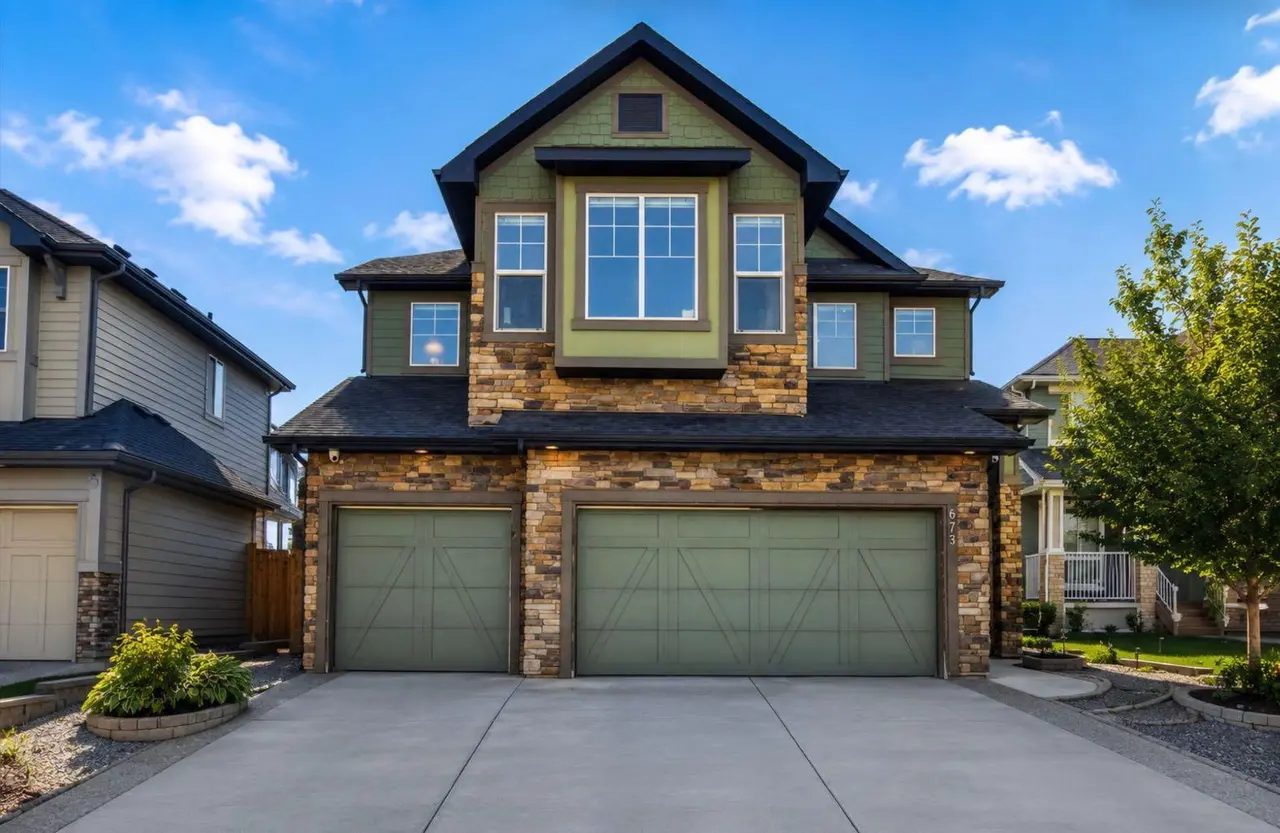 673 Marina Drive 