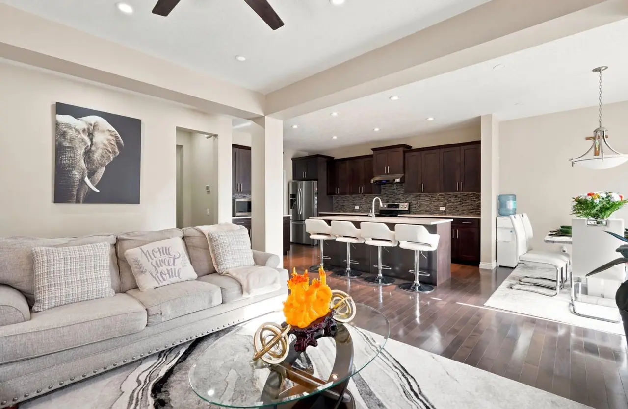 673 Marina Drive 