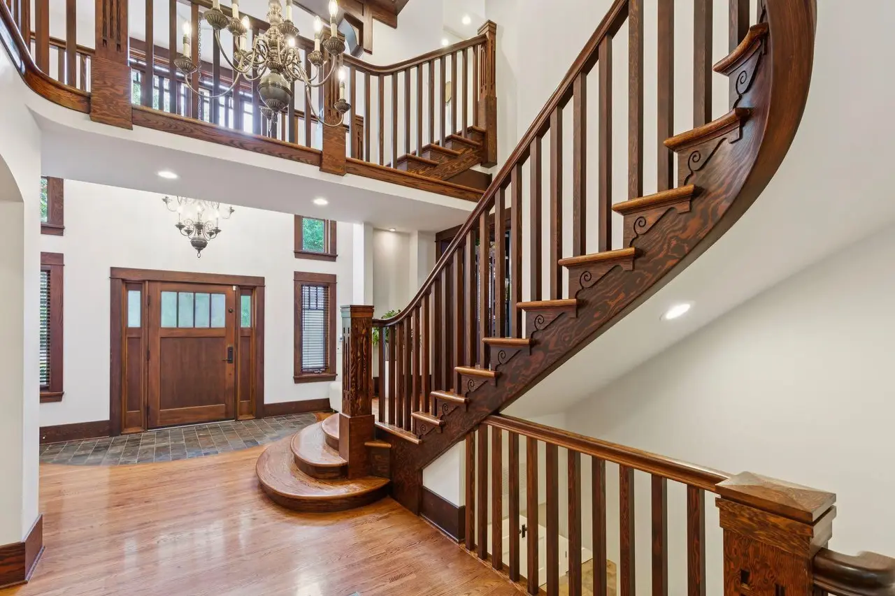 2703 Carleton Street SW
