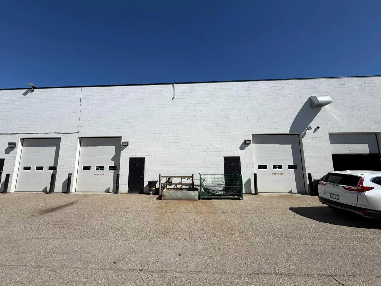 106, 107, 2966 Main Street SE