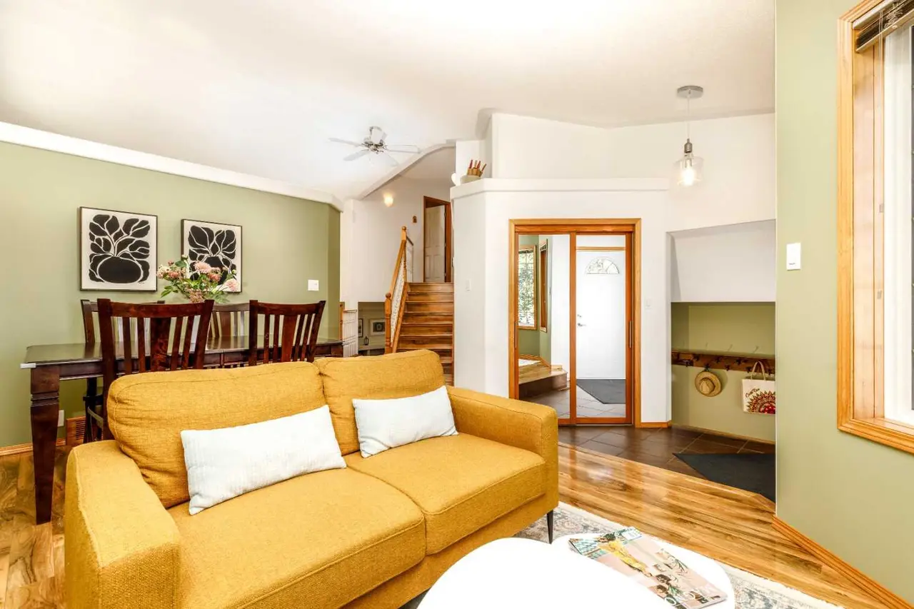 109 Doran Crescent 