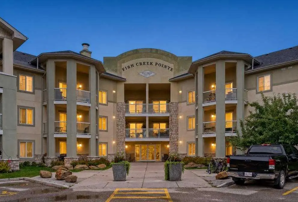 2307, 2518 Fish Creek Boulevard SW
