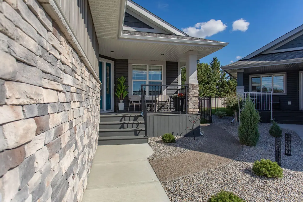 26 Tyrrell Place 