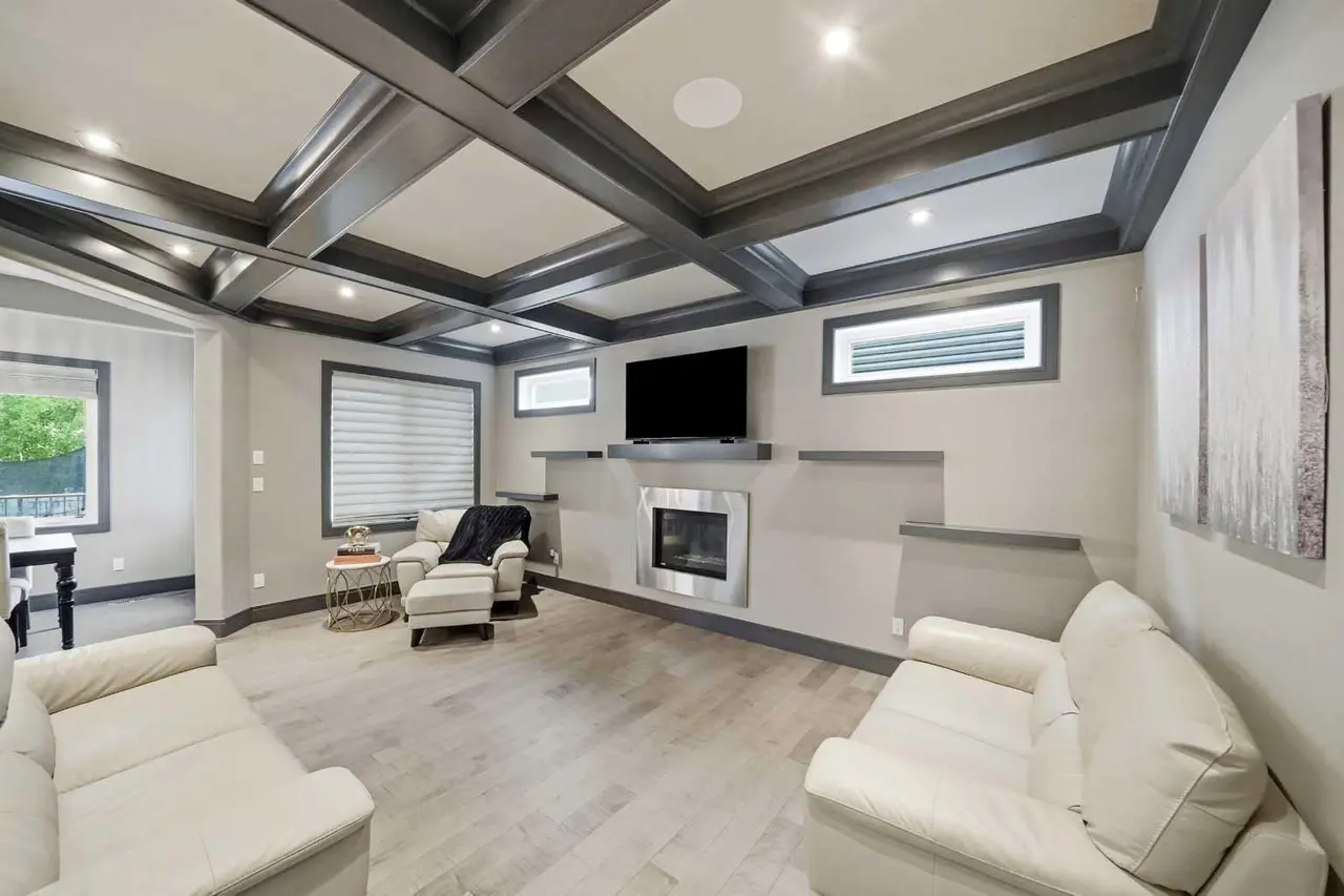 13 Lazaro Close 