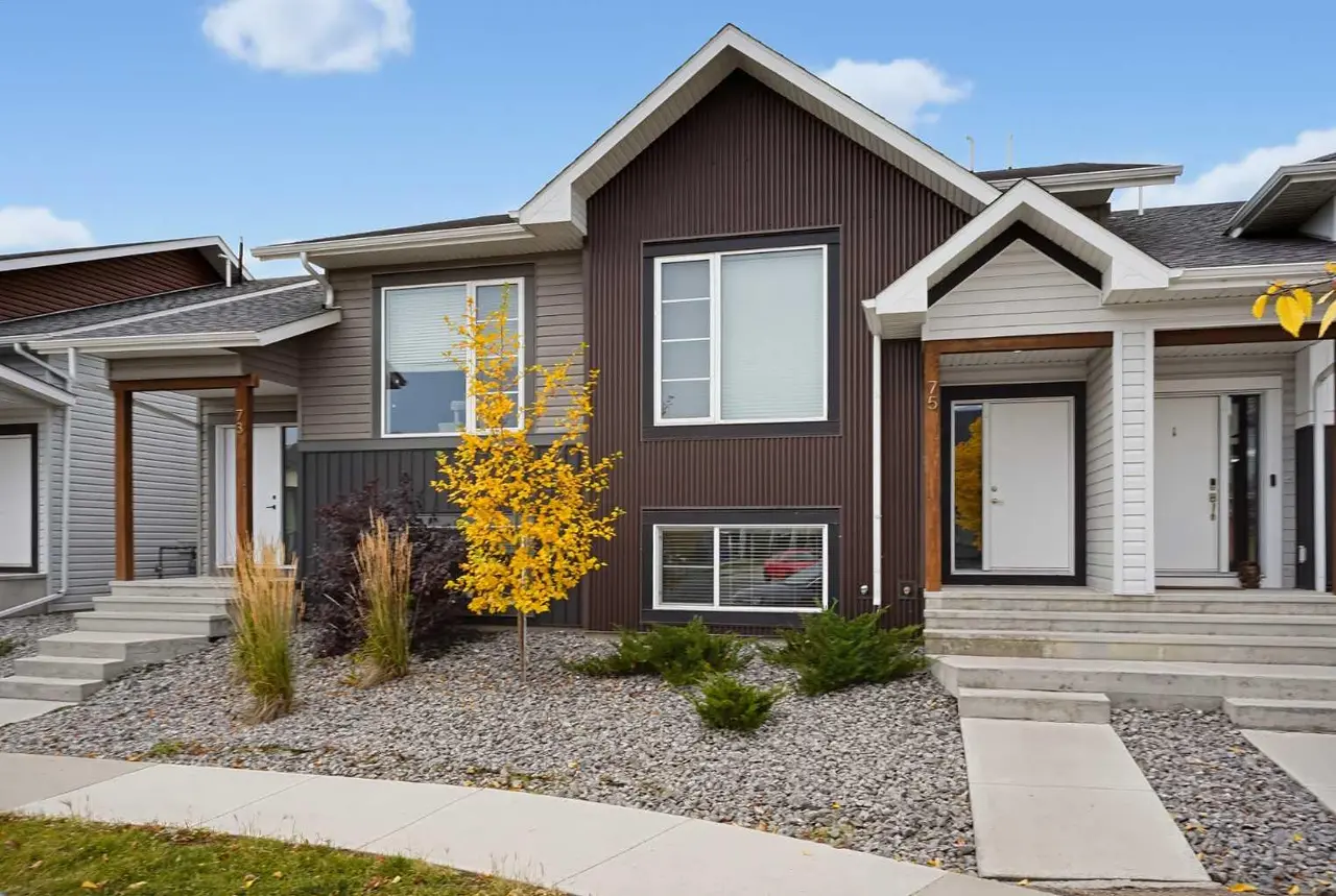 75 Ellington Crescent 