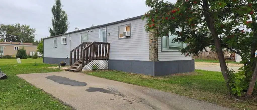 116, Coachman Village  