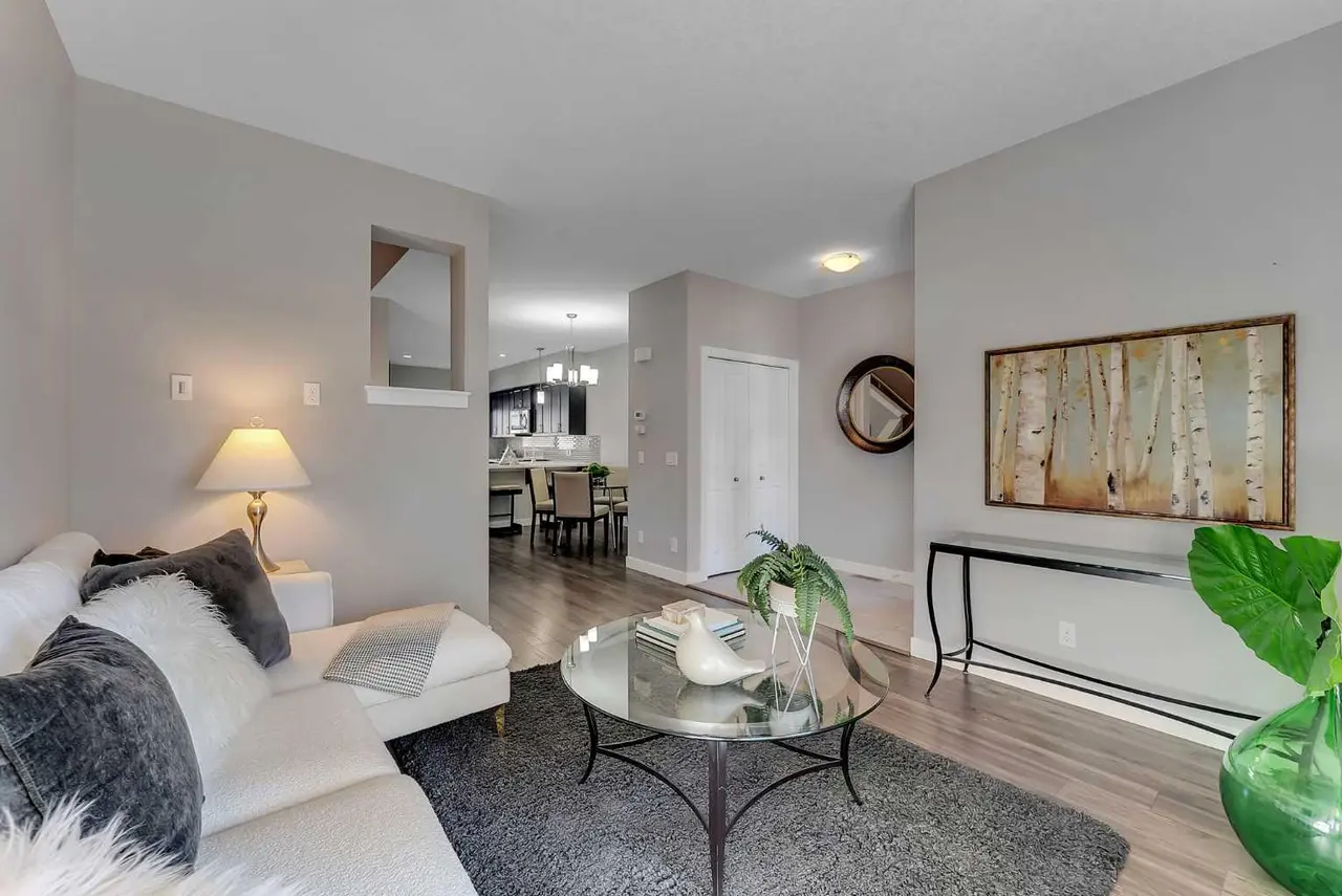 328 Midtown Gate SW