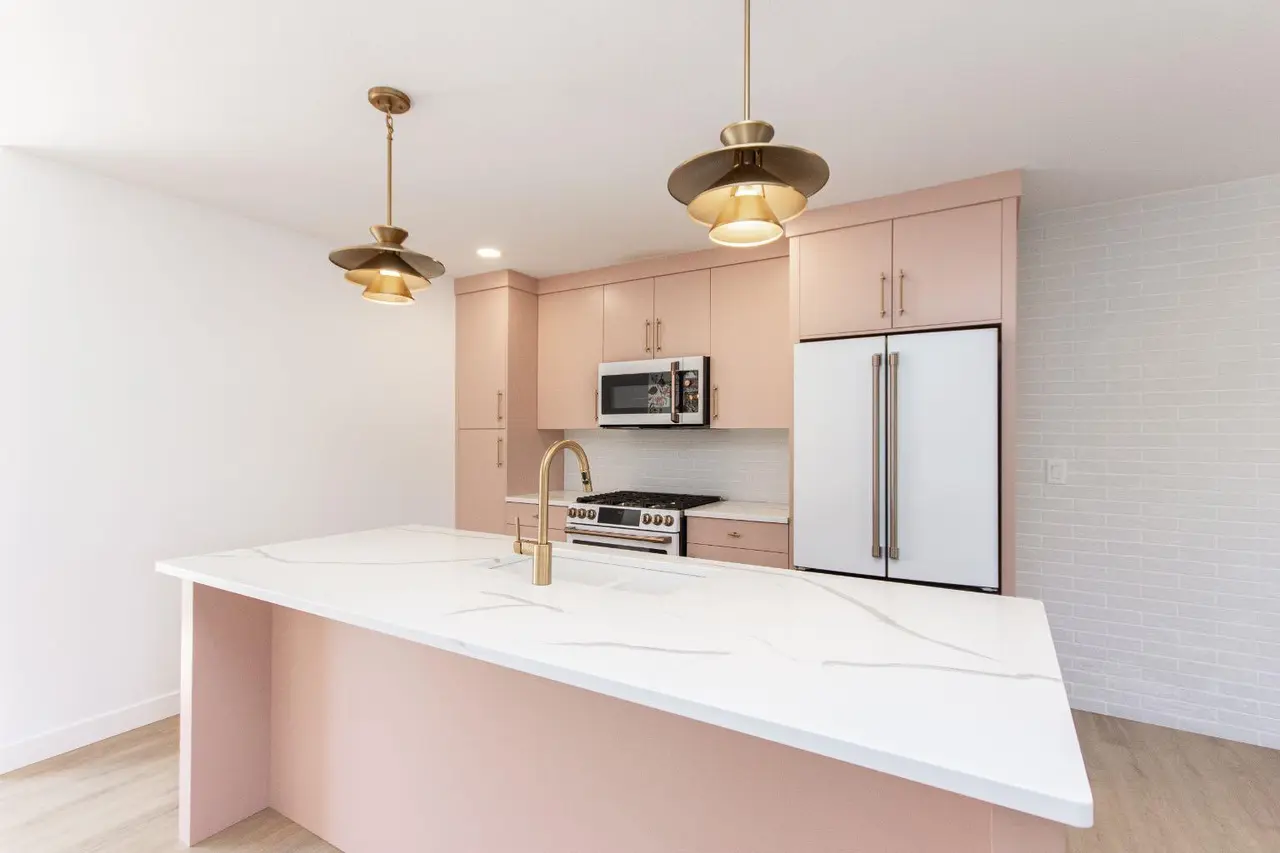 65 Evergreen Way 