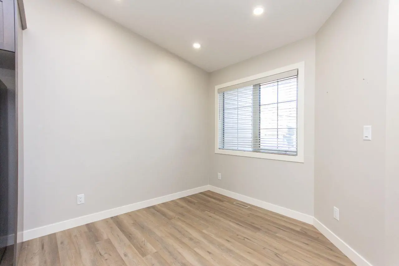 45 Golden Crescent 