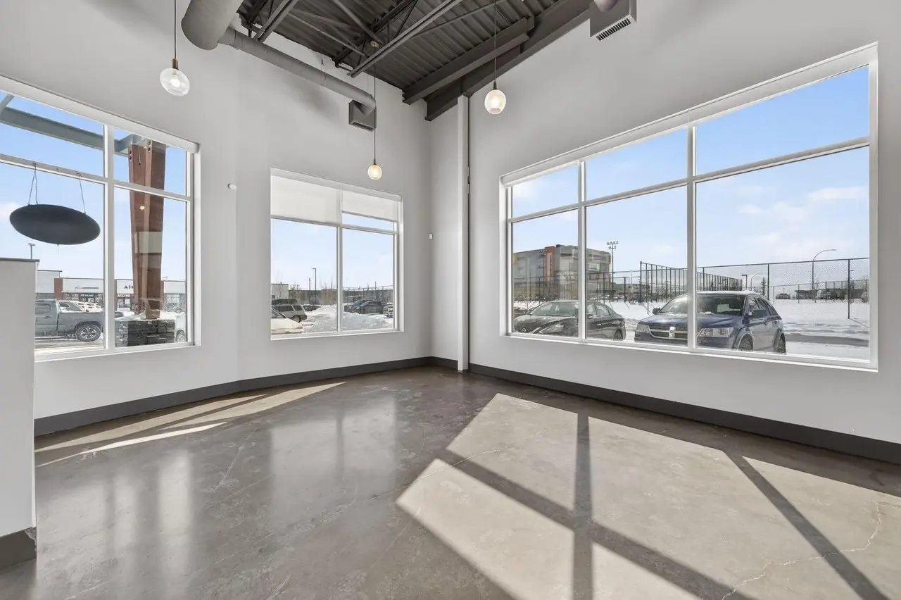 2 royal vista Link 