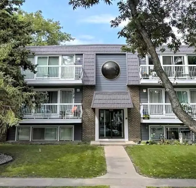 304, 4814 46 Street 