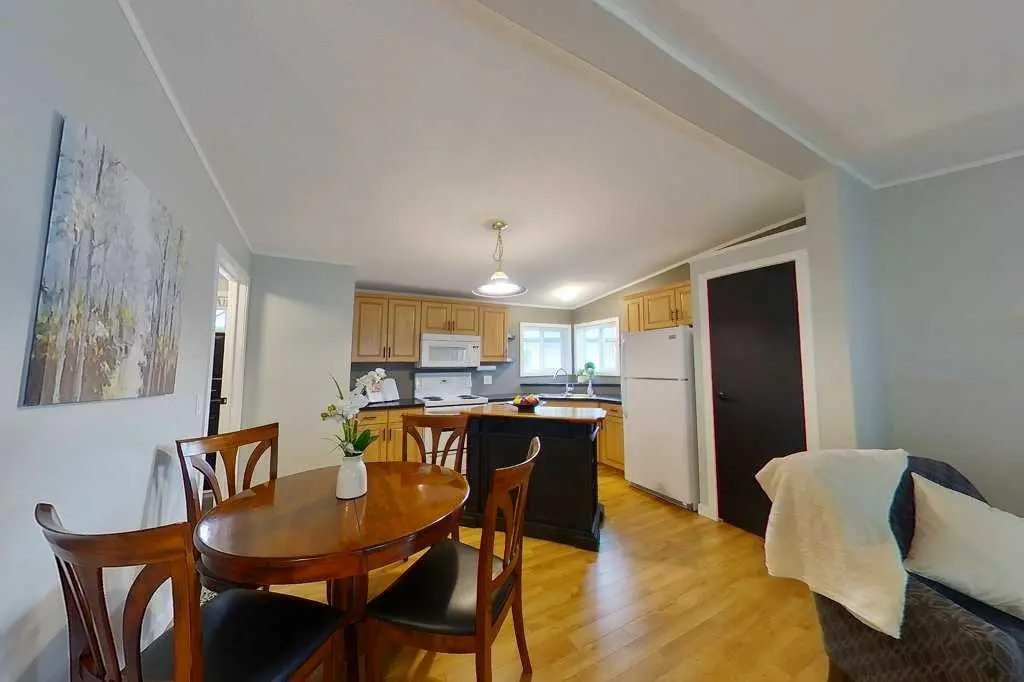 34, 1600 Strachan Road SE